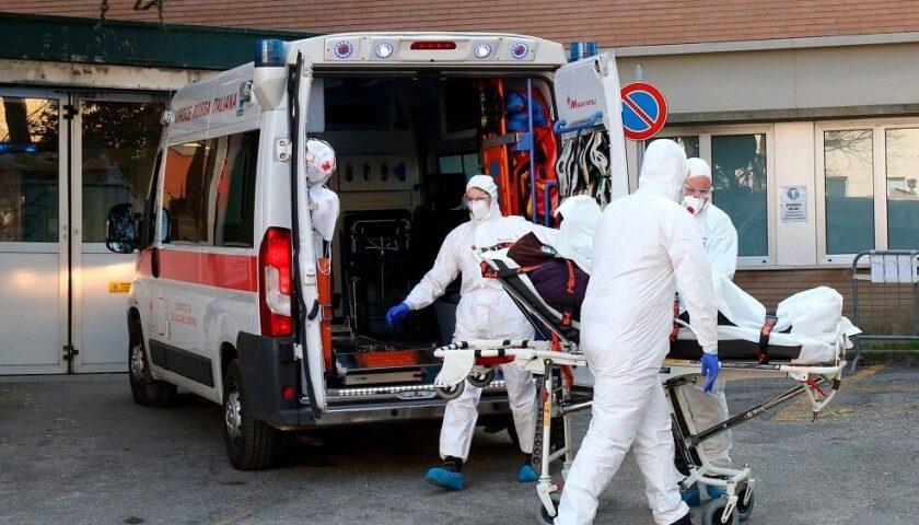 Covid, il 40% dei salernitani colpito dal virus