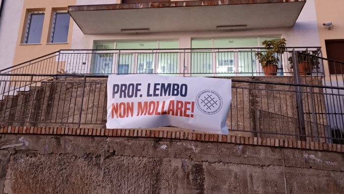 Docente non vaccinata sospesa nel Cilento, la solidarietà del Movimento Nazionale