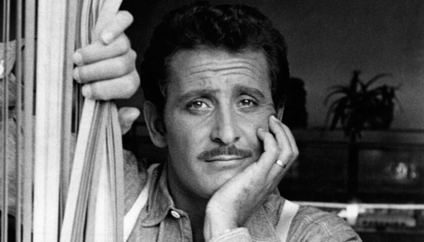 Il 1 febbraio 1958 Sanremo è “Nel blu dipinto di blu” con Modugno