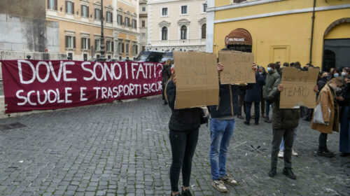 Covid e scuola, sciopero generale studentesco a Salerno