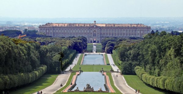 Il 20 gennaio 1752 la posa della prima pietra per la Reggia di Caserta