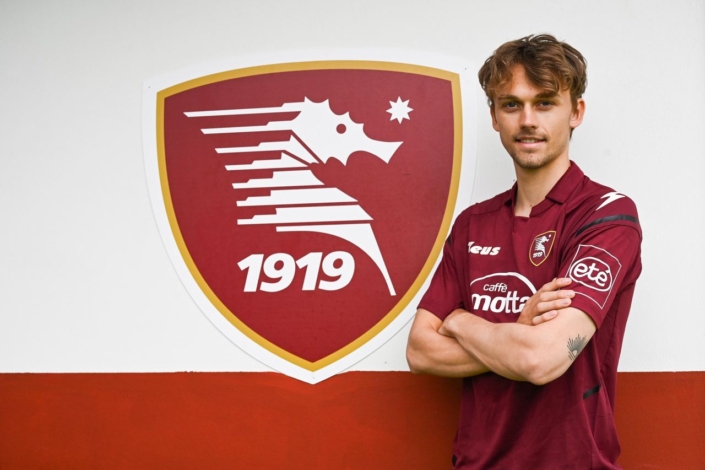 La Salernitana ingaggia il centrocampista Bohinen del Cska Mosca