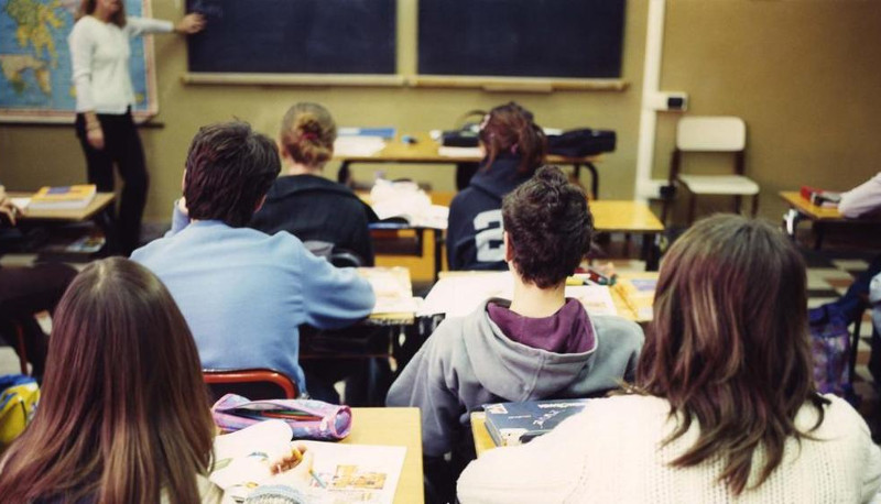 Ad Agropoli le scuole superiori restano per ora in presenza
