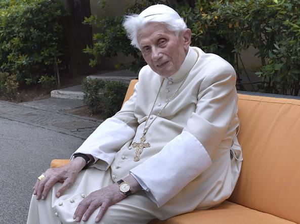 Il 28 febbraio di 9 anni fa Benedetto XVI lascia il Pontificato e si ritira a Castel Gandolfo