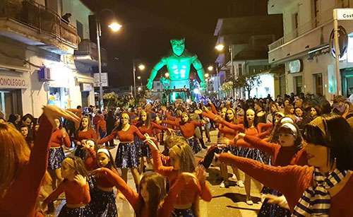 Covid, ad Agropoli niente sfilata di carri per il Carnevale