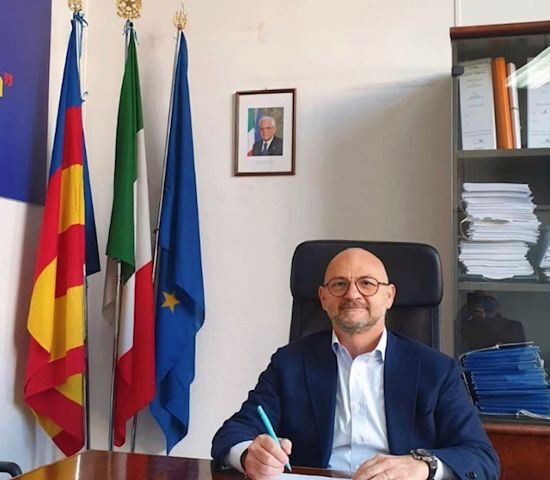 Degrado a Salerno, Loffredo: “Maggiori controlli e sanzioni più aspre contro lo zoccolo duro degli incivili”