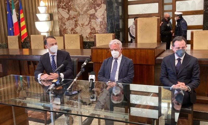 VIDEO – Salernitana, incontro tra il presidente Iervolino e il sindaco Napoli