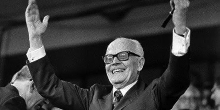 Il 7 luglio di 44 anni fa le forze politiche convergono su Sandro Pertini Presidente della Repubblica