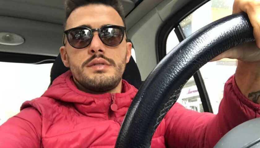 Lutto a Salerno, muore il 32enne Alessio Viviani