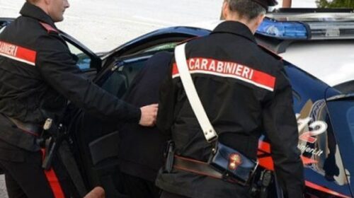 Scafati, furti seriali e minacce con bastone: 41enne arrestato dopo l’inseguimento