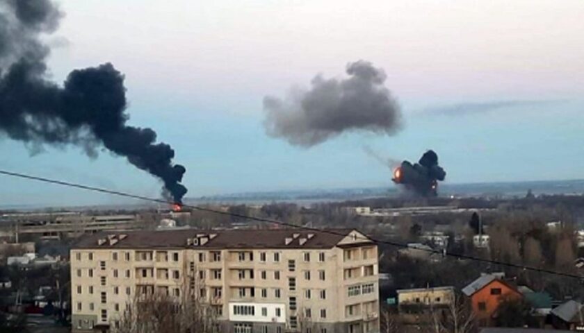 Missili su Odessa, bombardamenti a Kharkiv
