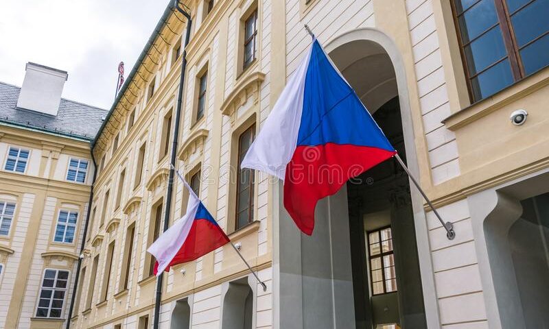 Guerra, Praga congela i beni dei magnati russi in Repubblica Ceca