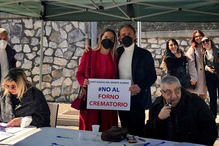 Sant’Egidio del Monte Albino, 400 firme in poche ore contro il forno crematorio