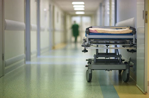 Infezioni e aggressioni in aumento negli ospedali della Campania