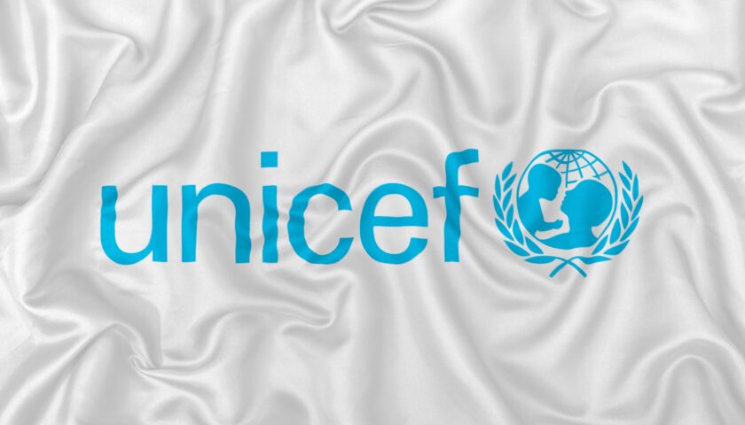 Ucraina, l’Unicef: più della metà dei bambini sono sfollati