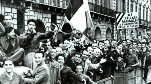 Il 25 aprile 1945 fa la liberazione delle città italiane