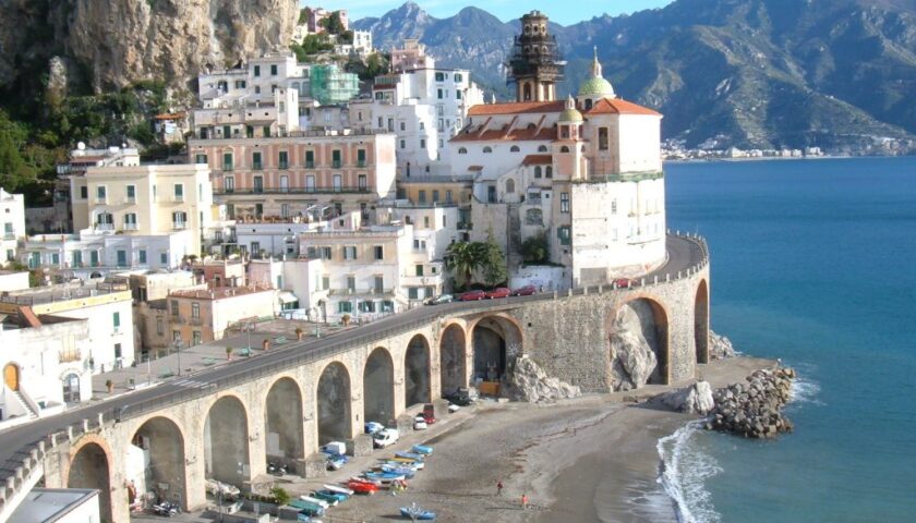 Atrani: campagna contro l’abbandono dei mozziconi sul territorio