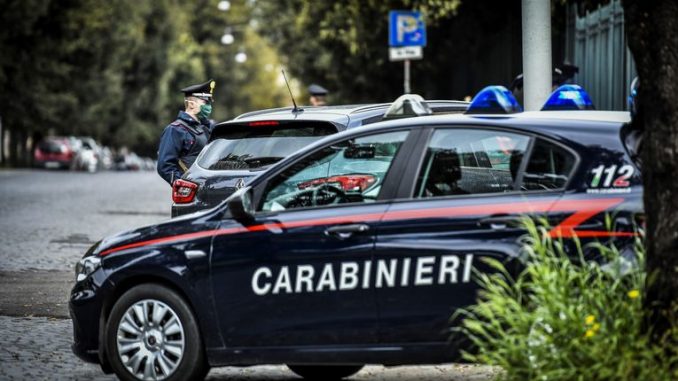 Campagna, furto in concessionaria: rubate 3 auto dal valore di 100mila euro