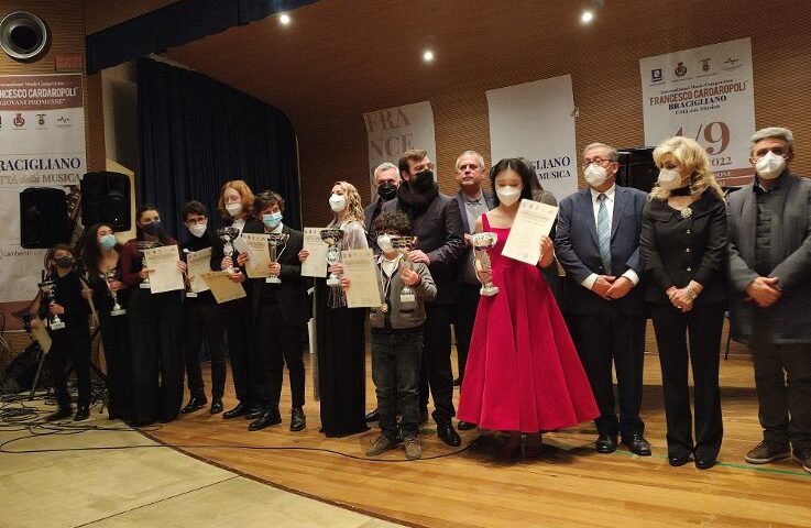 Bracigliano, serata conclusiva della quinta edizione del concorso musicale giovani promesse dedicato a Francesco Cardaropoli