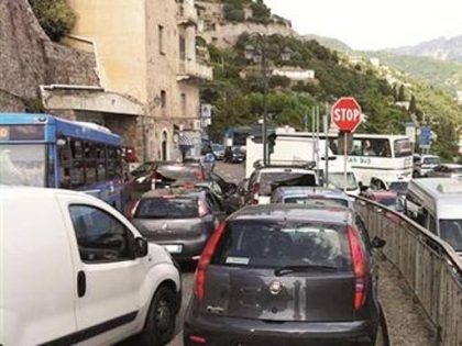 Cammarano: “Traffico su Statale Amalfitana, al lavoro con i sindaci per soluzione definitiva”
