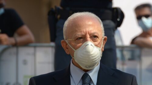 Covid, De Luca: “Tra fine settembre e inizio ottobre avremo dati preoccupanti”