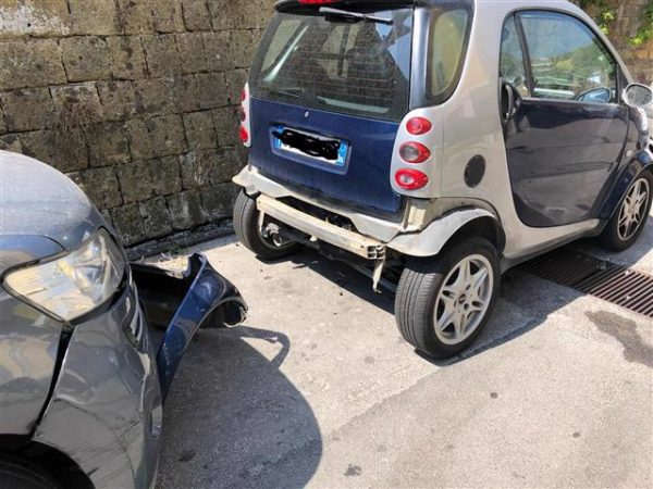 Salerno, ladri di marmitte in azione nel popoloso quartiere Fratte