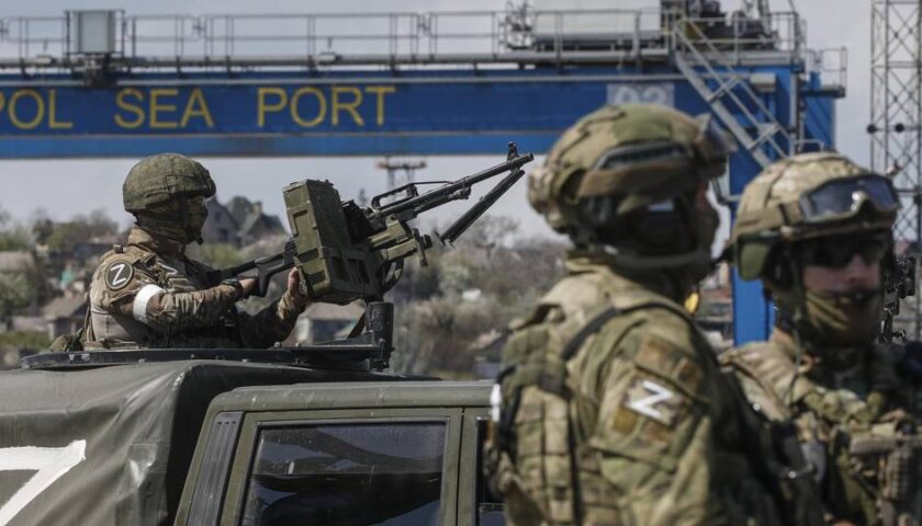 Ucraina, missili su Odessa: colpito l’aeroporto