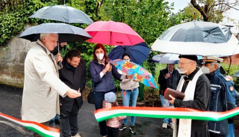 Baronissi, inaugurato parcheggio a Caprecano. Il sindaco: “Recepite le istanze dei residenti”