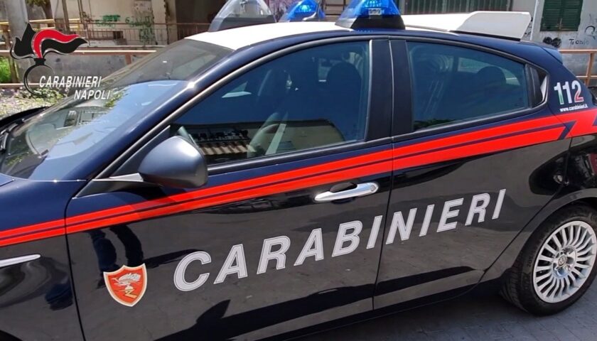 Rissa in discoteca a Sorrento, spunta coltello a serramanico: 4 arresti, una denuncia e due feriti