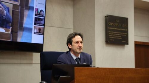 M5S, Cammarano: “‘Nero Acciaio’, il fumetto che denuncia le emergenze ambientali della nostra Regione”