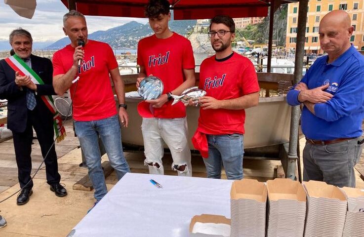 Castellabate, il Circolo Nautico Punta Tresino alla Sagra del pesce di Camogli