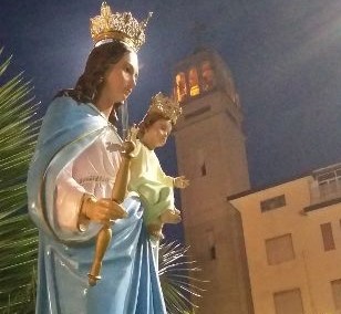 SALERNO, AL VIA LA XXXVII EDIZIONE DI FESTINSIEME RITORNA LA TRADIZIONALE PROCESSIONE DOPO DUE ANNI DI STOP