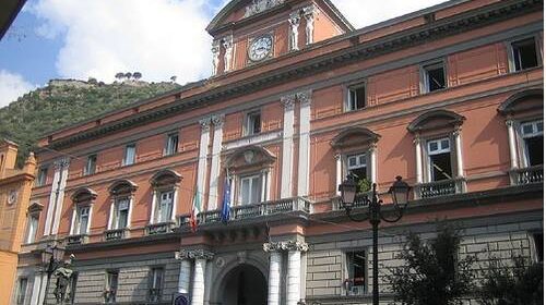 Salta il consiglio comunale a Sarno per mancanza di numero legale