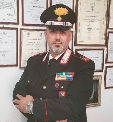 Il luogotenente dei carabinieri Gerardo Festa insignito dell’onorificenza di Ufficiale dell’Ordine al “Merito della Repubblica italiana”