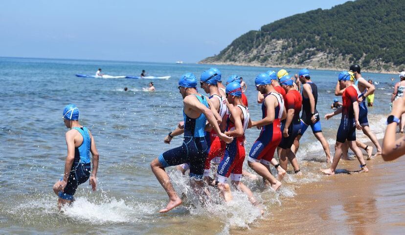 Triathlon giovanile, spettacolo a Castellabate con oltre 100 tra bambini e ragazzi