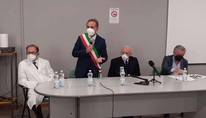 Eboli, inaugurato con De Luca il nuovo reparto di Cardiologia
