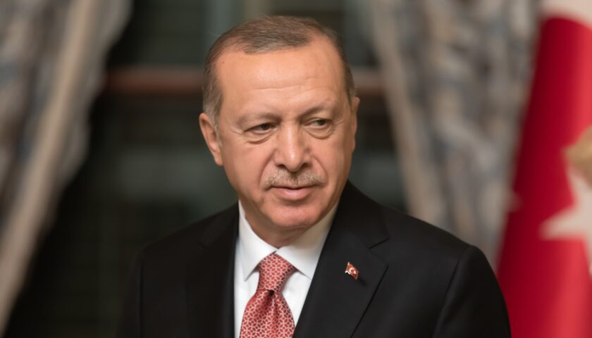Ucraina: Erdogan a Putin, pronti ospitare incontro Kiev-Mosca-Onu