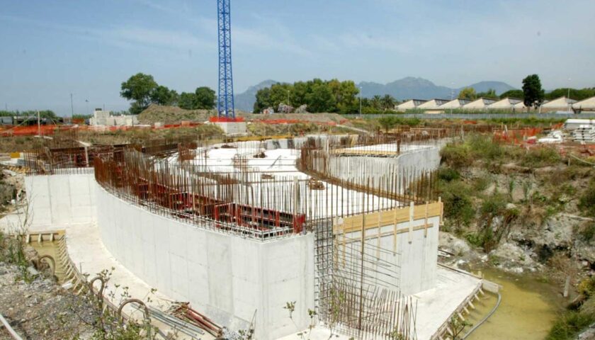 PalaSalerno mai costruito, il Comune deve oltre 370mila euro alla società fallita