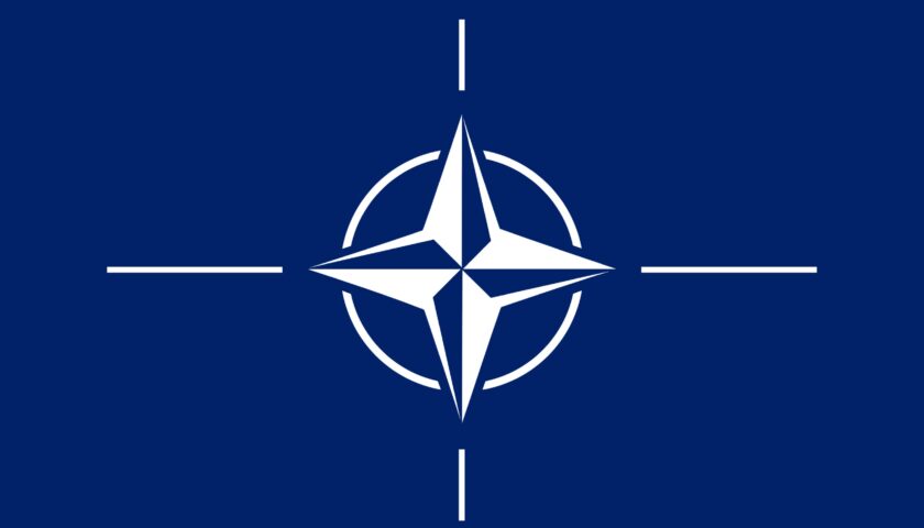 Consegnata la domanda di adesione: Finlandia e Svezia verso la Nato
