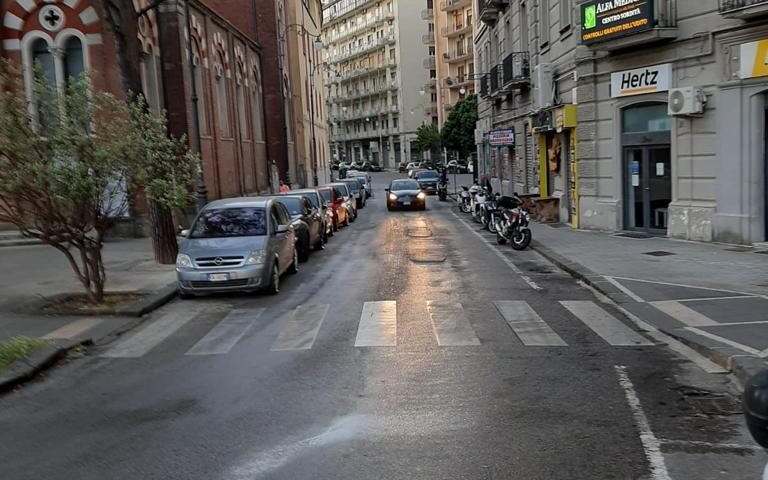 Salerno, pulizia spiagge in litoranea e strade del centro cittadino