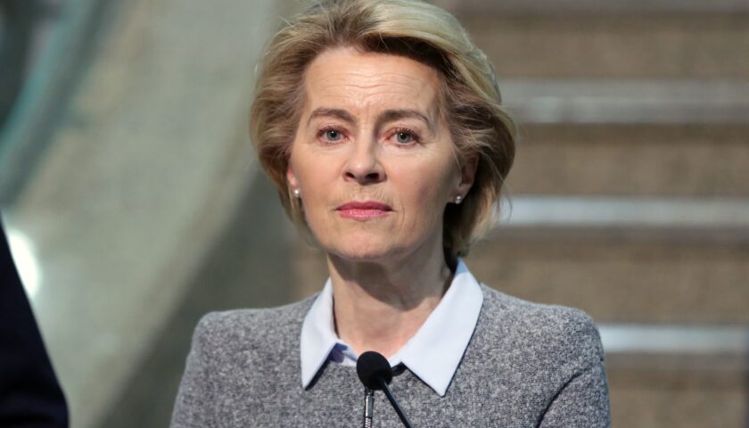 Ursula von der Leyen a Kiev: “L’Ucraina verso un futuro in Europa”