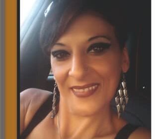 Lutto a Salerno, muore a 48 anni Raffaella Abate: lacrime e dolore tra amici e familiari