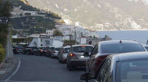Targhe alterne in costiera Amalfitana, Iannone (Fdi): “Decisione grave, presento interrogazione al ministro”