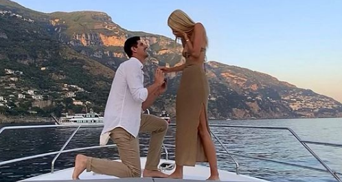 Il portiere del Real Madrid Courtois sceglie Positano per la proposta di matrimonio