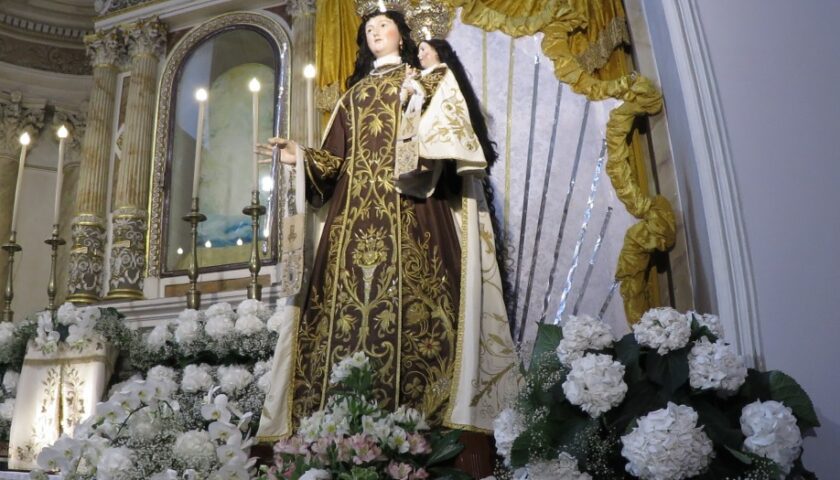 Salerno in festa al Carmine oggi per la Madonna del Carmelo