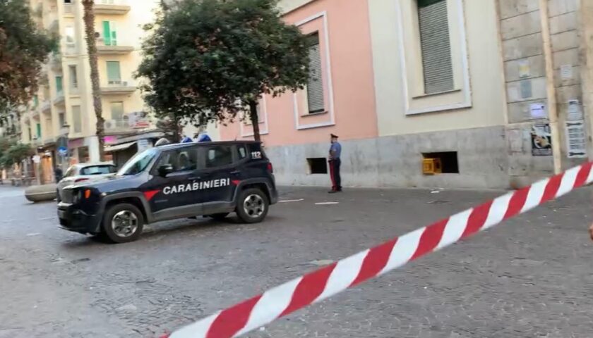 Salerno, allarme bomba ma nel trolley c’erano solo mutande