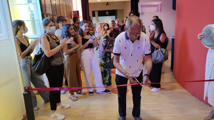 Taglio del nastro ieri sera al Delle Arti per il Premio Charlot