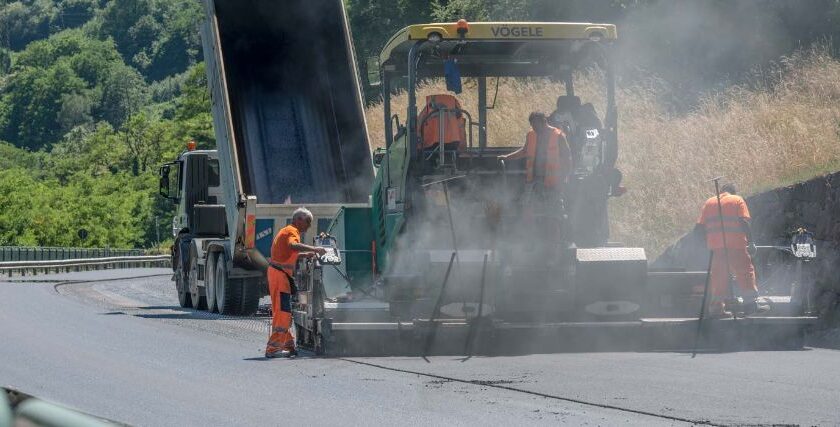 SR 18. Fra Roccagloriosa, Torre Orsaia e Santa Marina i lavori di messa in sicurezza