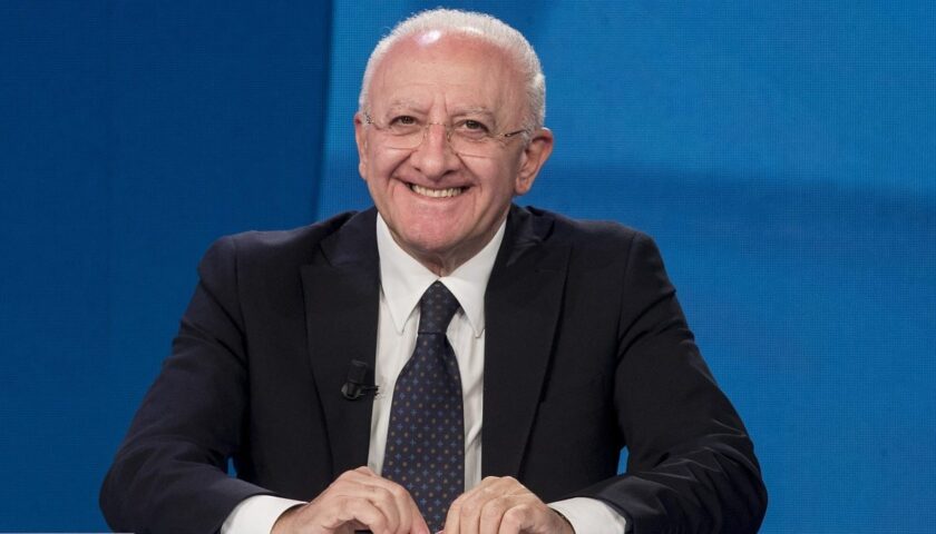 Pd, De Luca: “Io candidato alla segreteria? Mai porre limiti alla provvidenza”