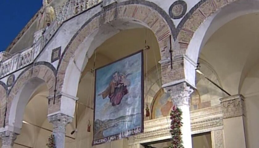 Alzata del Panno di San Matteo: Santa Messa e Corteo il 21 agosto, in Cattedrale